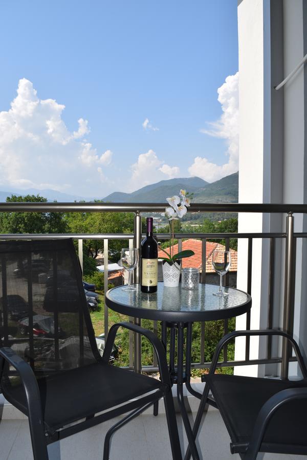 Kristina Apartments Tivat Eksteriør billede