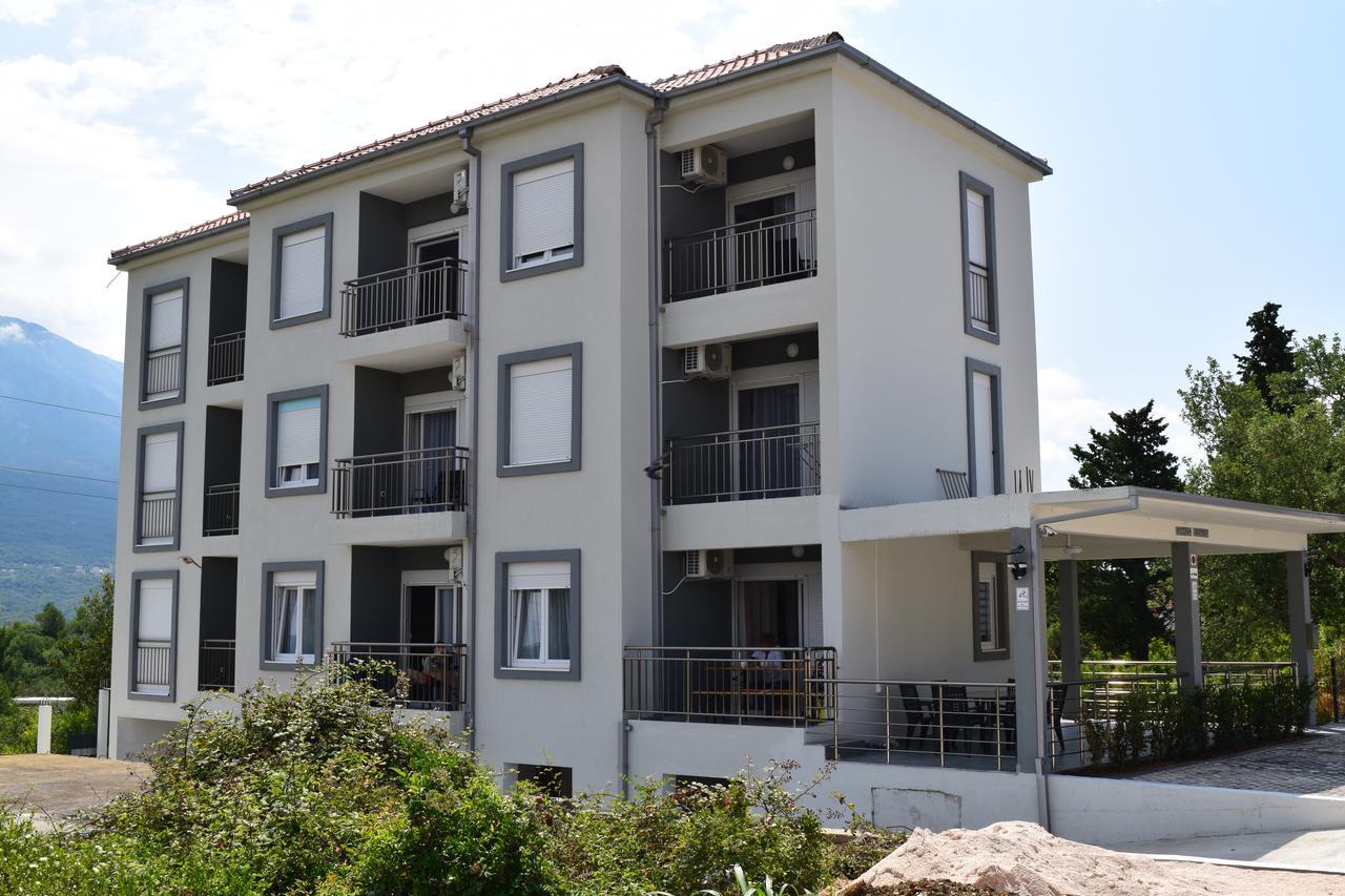 Kristina Apartments Tivat Eksteriør billede